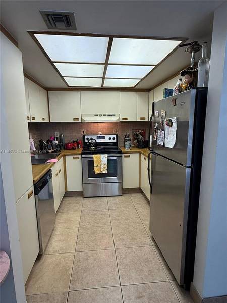 9015 SW 125th Ave #N204, Miami, FL 33186