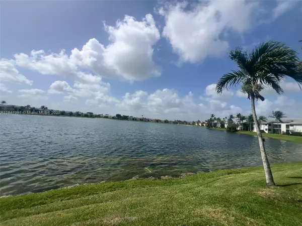 Homestead, FL 33034,840 Independence Dr #840C