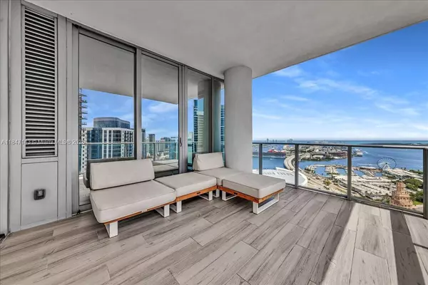 Miami, FL 33132,851 NE 1st Ave #3711