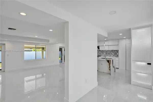 Miami, FL 33189,20230 SW 115th Ave