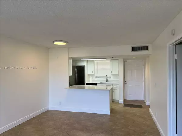Boca Raton, FL 33433,6292 La Costa Dr #C