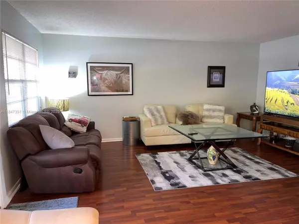 Coconut Creek, FL 33066,1904 Bermuda Cir #G1