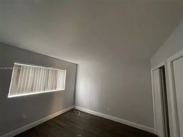 Miami, FL 33125,2330 NW 11th St #9