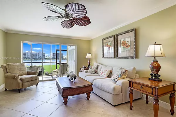 Jupiter, FL 33469,100 Intracoastal Pl #102