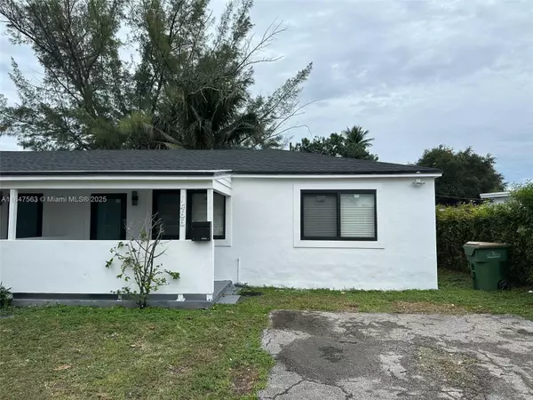 1466 NE 135th St #1, North Miami, FL 33161