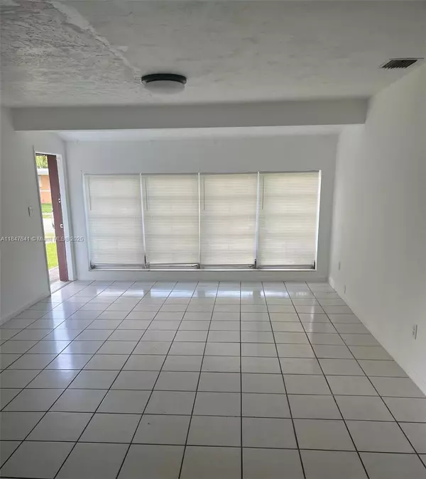 Cutler Bay, FL 33189,20610 SW Eagle Nest Rd #0
