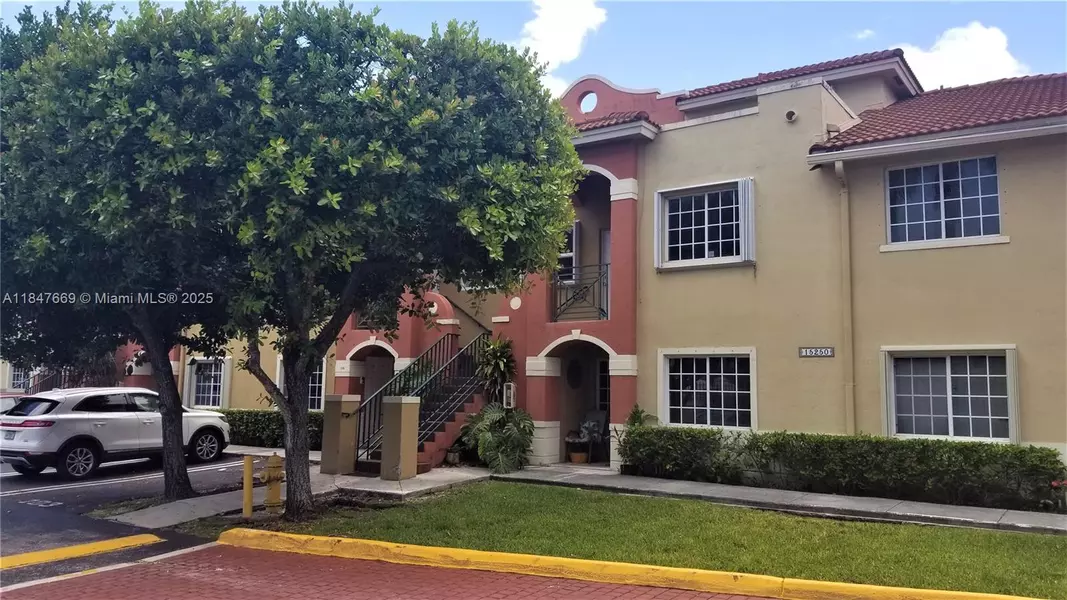 15250 SW 134th Pl #104, Miami, FL 33177
