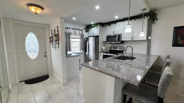 Margate, FL 33063,7200 NW 5th Ct #208