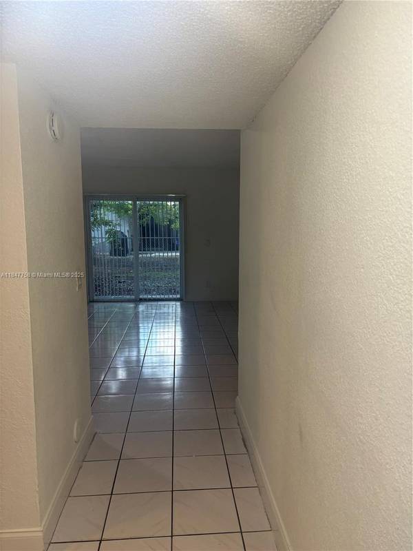 11501 NW 44th St #1-4, Coral Springs, FL 33065