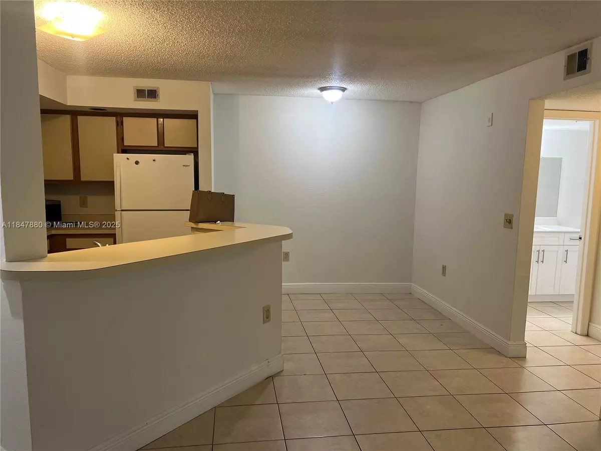 Sunrise, FL 33325,643 Vista Isles Dr #1814