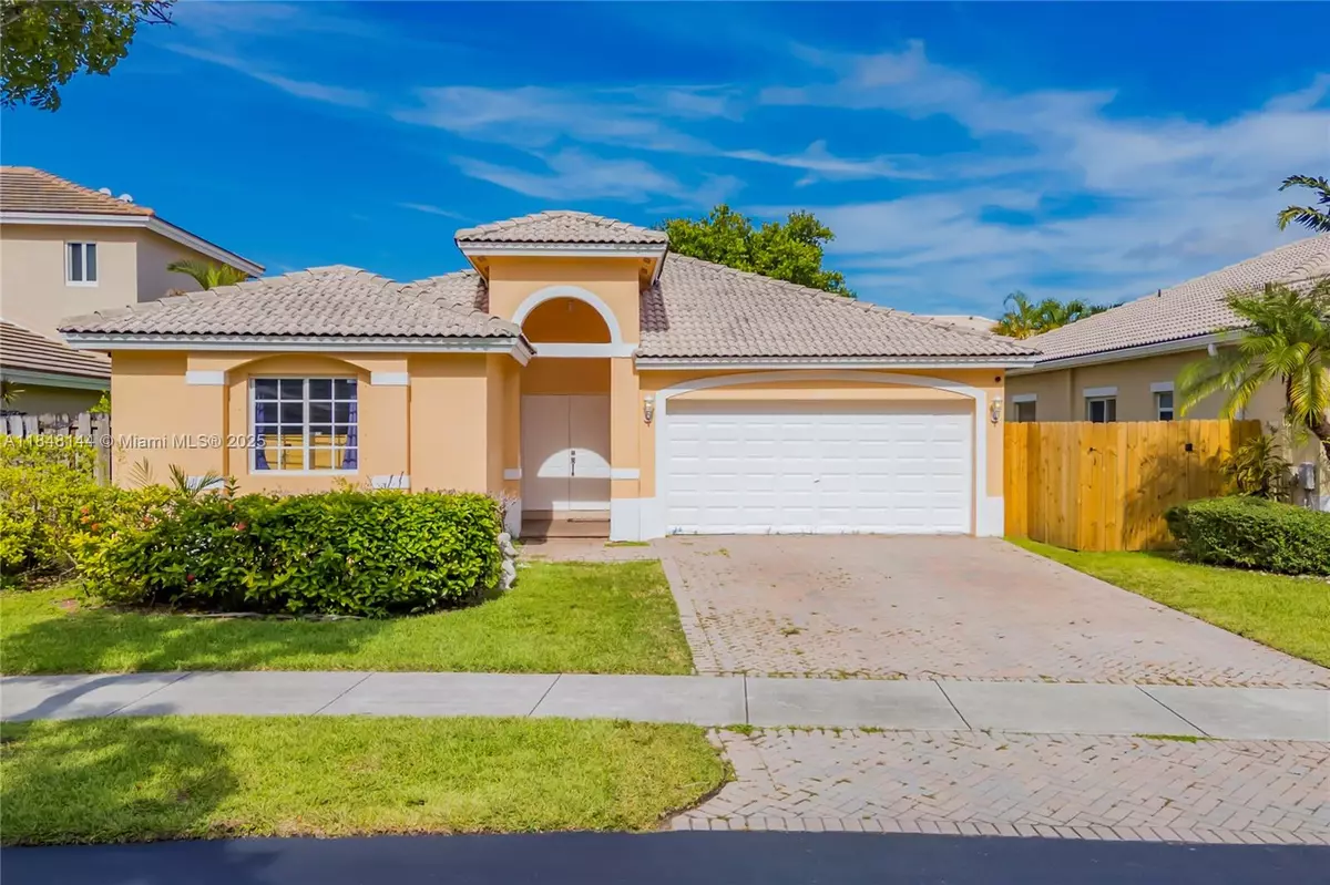 Miami, FL 33196,13949 SW 155th Ct