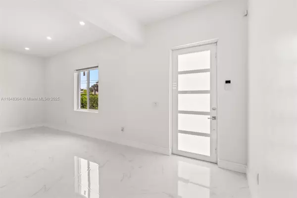 Miami, FL 33168,14801 NW 5th Avenue