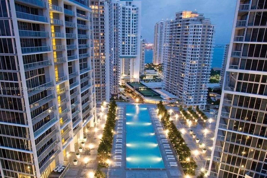475 Brickell Ave #4409, Miami, FL 33131