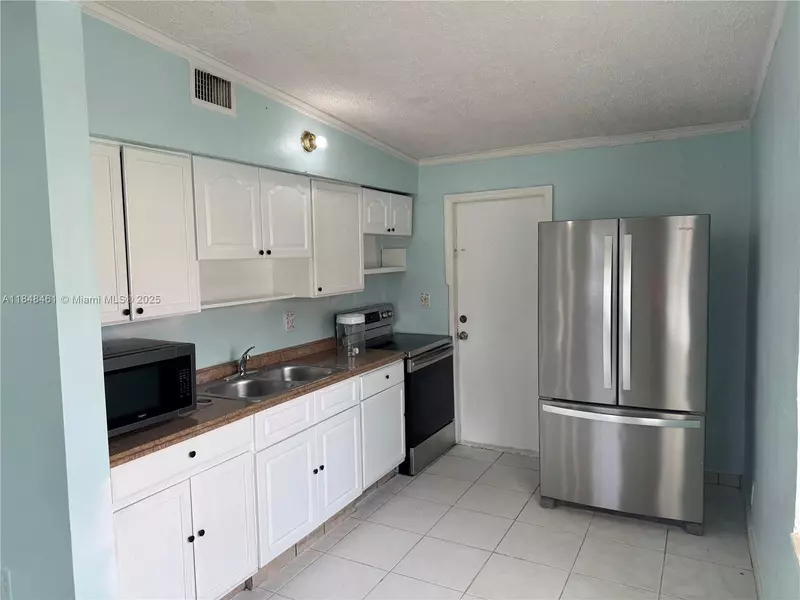 2130 Rutland St, Opa Locka, FL 33054