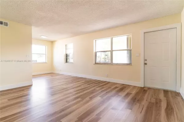 Coral Springs, FL 33065,Address not disclosed