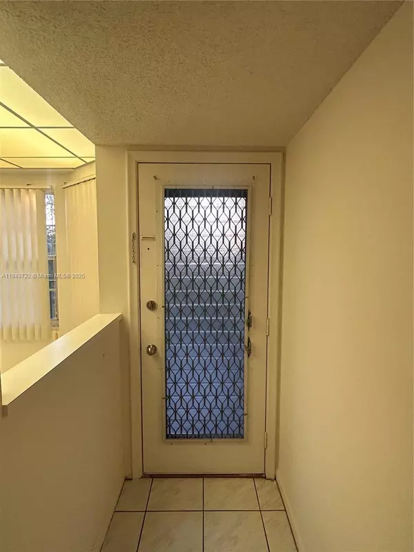 Pembroke Pines, FL 33027,1351 SW 125th Ave #405S