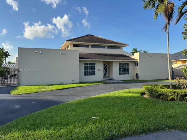 Hialeah Gardens, FL 33018,9931 NW 130th St