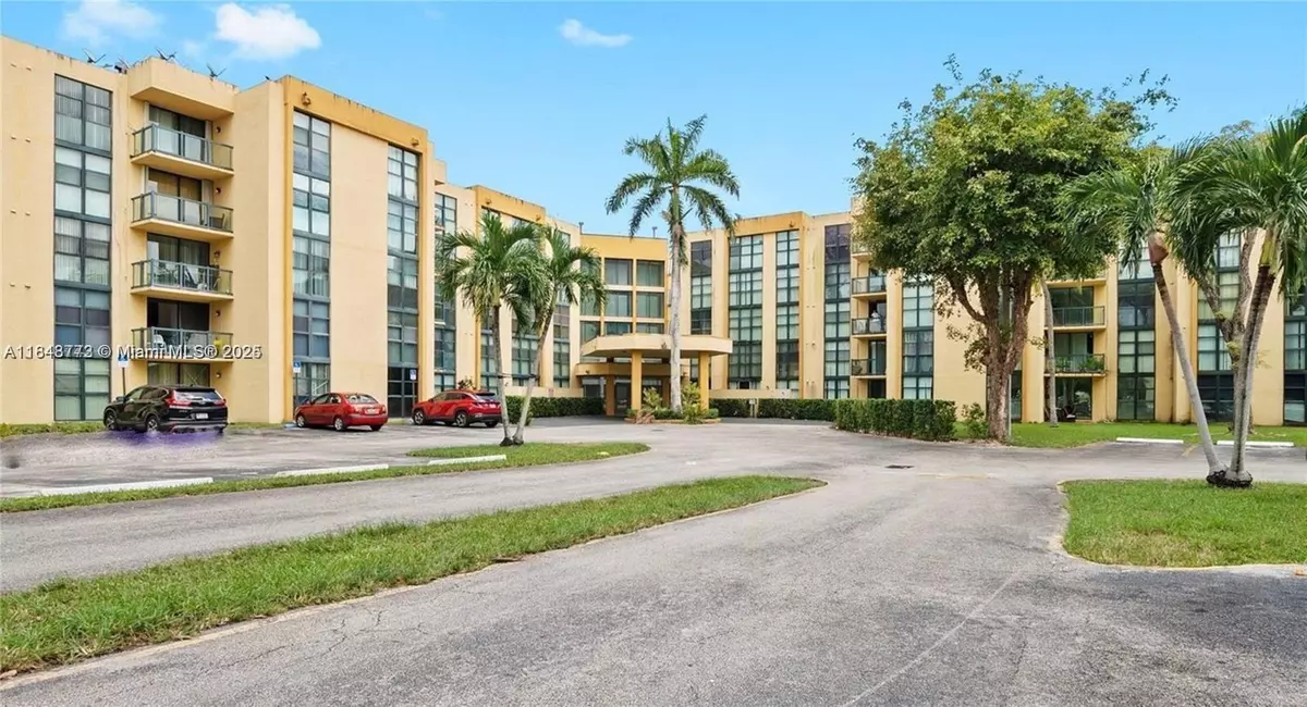 Miami, FL 33175,11780 SW 18th St #115-2
