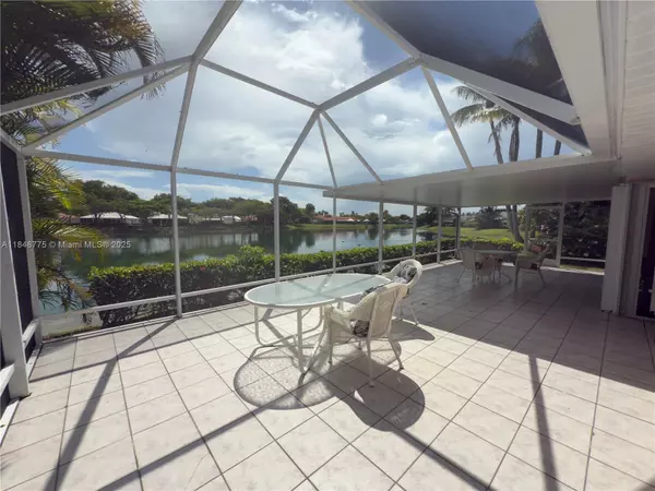Homestead, FL 33033,645 SE 25th Ln