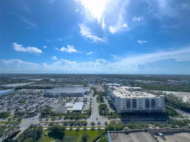 14951 Royal Oaks Ln #2506, North Miami, FL 33181