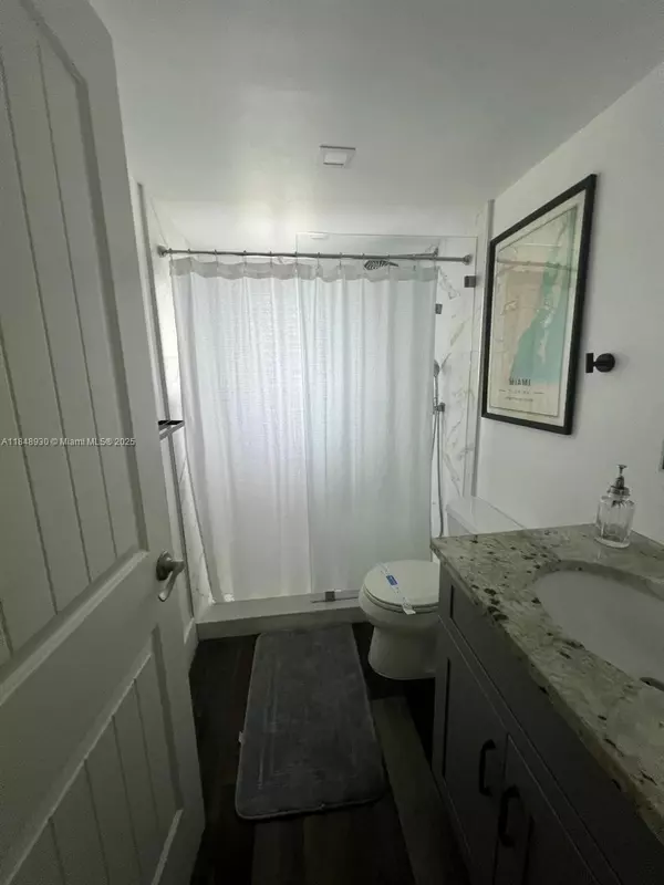 Miami, FL 33125,1700 NW N River Dr #704