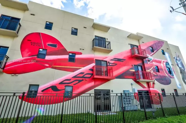 339 W 78th Road #203, Hialeah, FL 33014