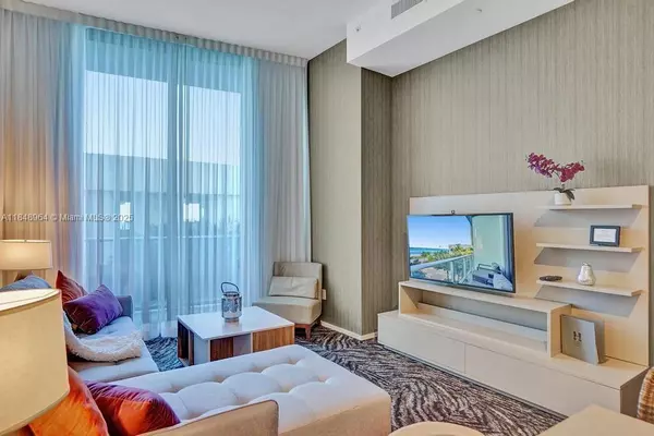 Hollywood, FL 33019,4111 S Ocean Drive #304