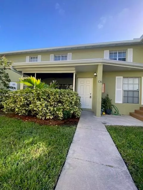 12052 Alternate A1A #C6, Palm Beach Gardens, FL 33410