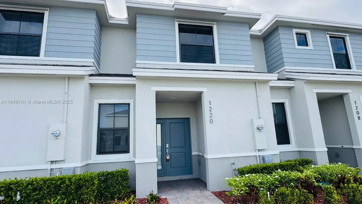 Florida City, FL 33034,1220 NE 5th Ct #1220