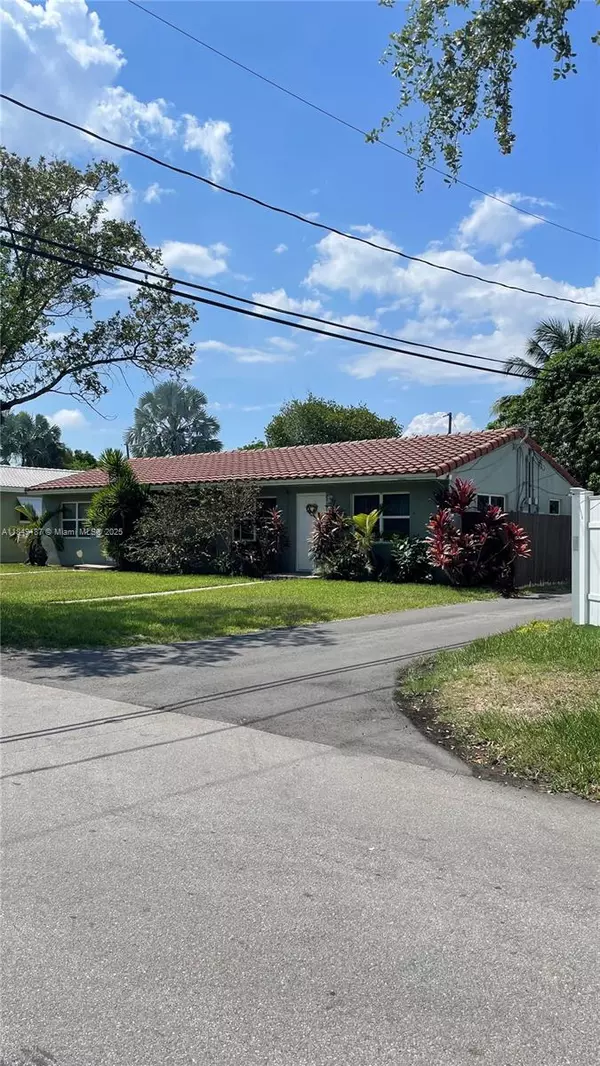 Hollywood, FL 33020,1909-1911 Mayo St