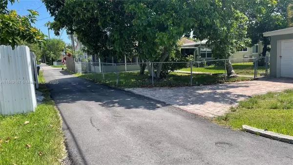Hollywood, FL 33020,1909-1911 Mayo St