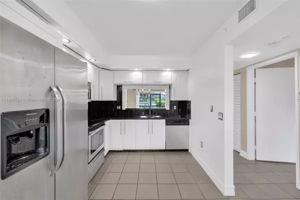 Pembroke Pines, FL 33027,701 SW 141st Ave #109R