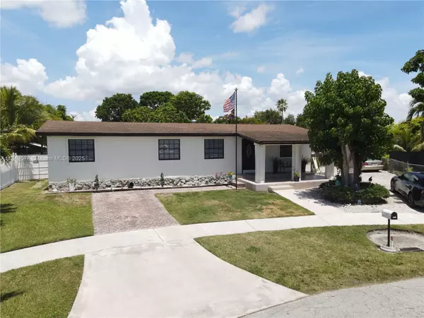 Cutler Bay, FL 33157,9971 SW 198th St