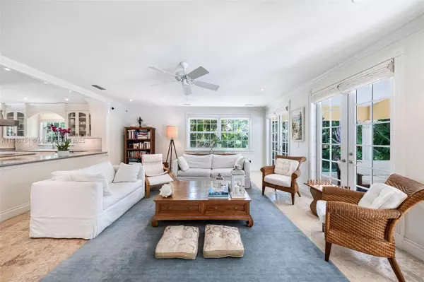 Coral Gables, FL 33156,11055 Girasol Ave