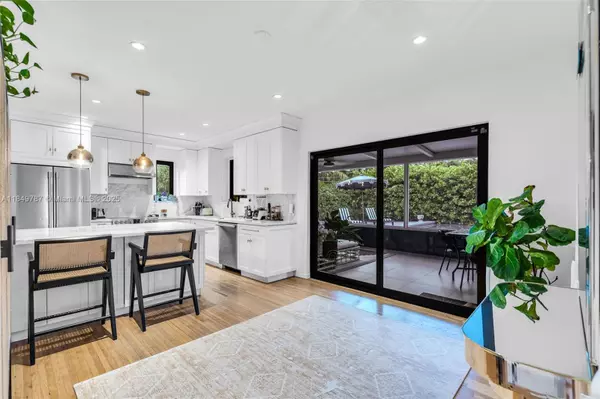 Miami Shores, FL 33138,541 NE 105th St