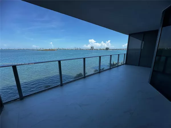 700 NE 24 Street #303, Miami, FL 33137