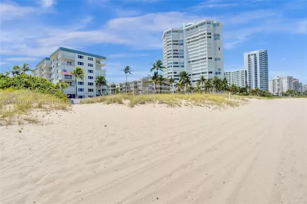Lauderdale By The Sea, FL 33062,1770 S Ocean Blvd #203
