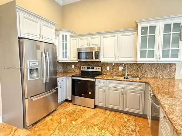 Weston, FL 33326,807 Heritage Dr #0