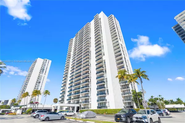 Aventura, FL 33180,3675 N Country Club Dr #105