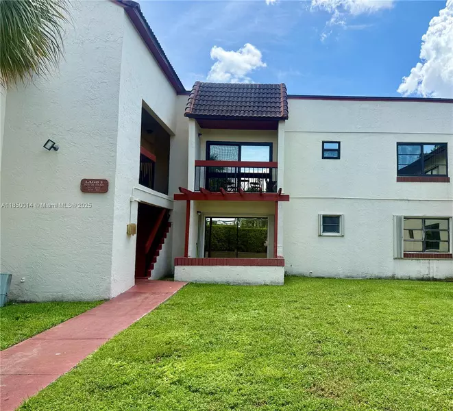 8650 SW 149th Ave #303, Miami, FL 33193