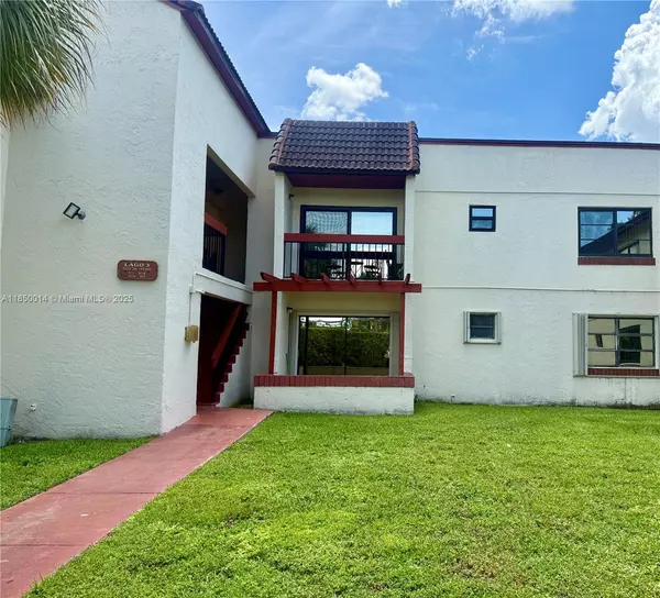 8650 SW 149th Ave #303, Miami, FL 33193