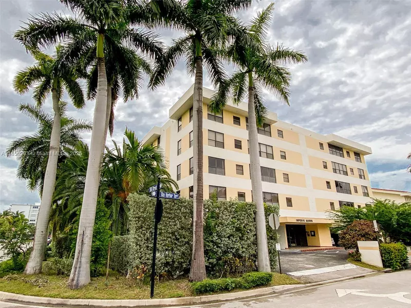 10000 Bay Harbor Ter #401-A, Bay Harbor Islands, FL 33154