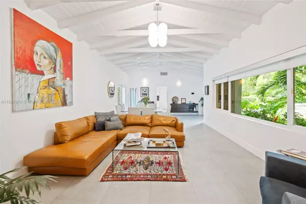 Coral Gables, FL 33146,6610 Santona St