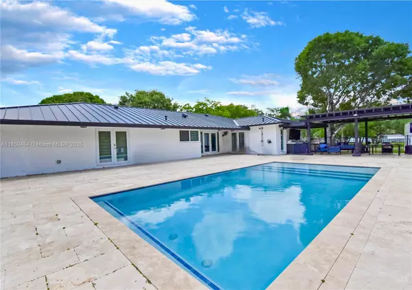 Southwest Ranches, FL 33331,18300 SW 48th St