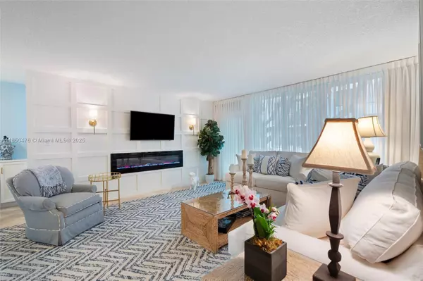 Fort Lauderdale, FL 33316,1662 S Ocean Ln #158
