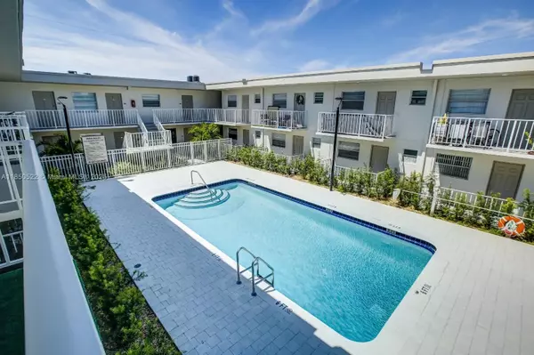 1720 Cleveland St #212w, Hollywood, FL 33020