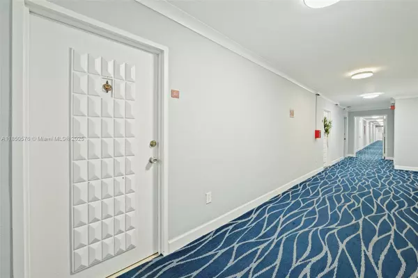 North Bay Village, FL 33141,1865 79th St Cswy #2J