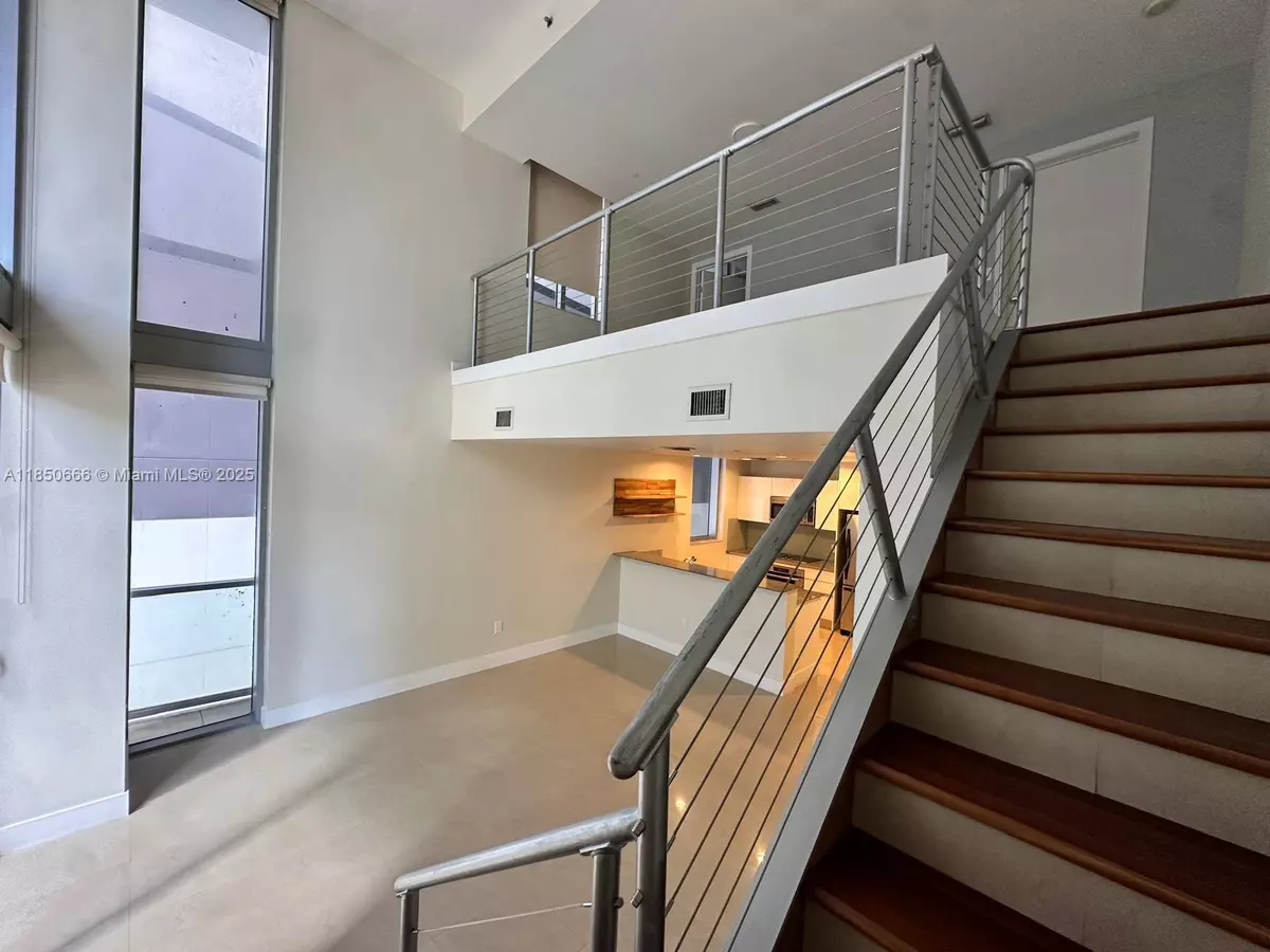 Miami, FL 33131,1050 Brickell Ave #202
