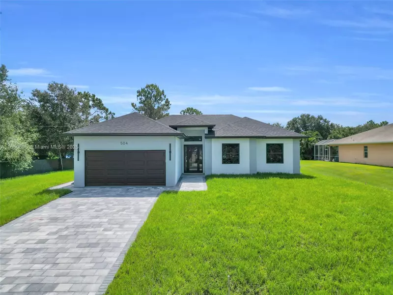 504 HENRY AVE, Lehigh Acres, FL 33972