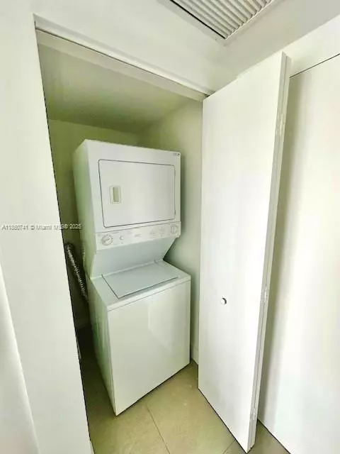 Miami, FL 33130,92 SW 3rd St #1507